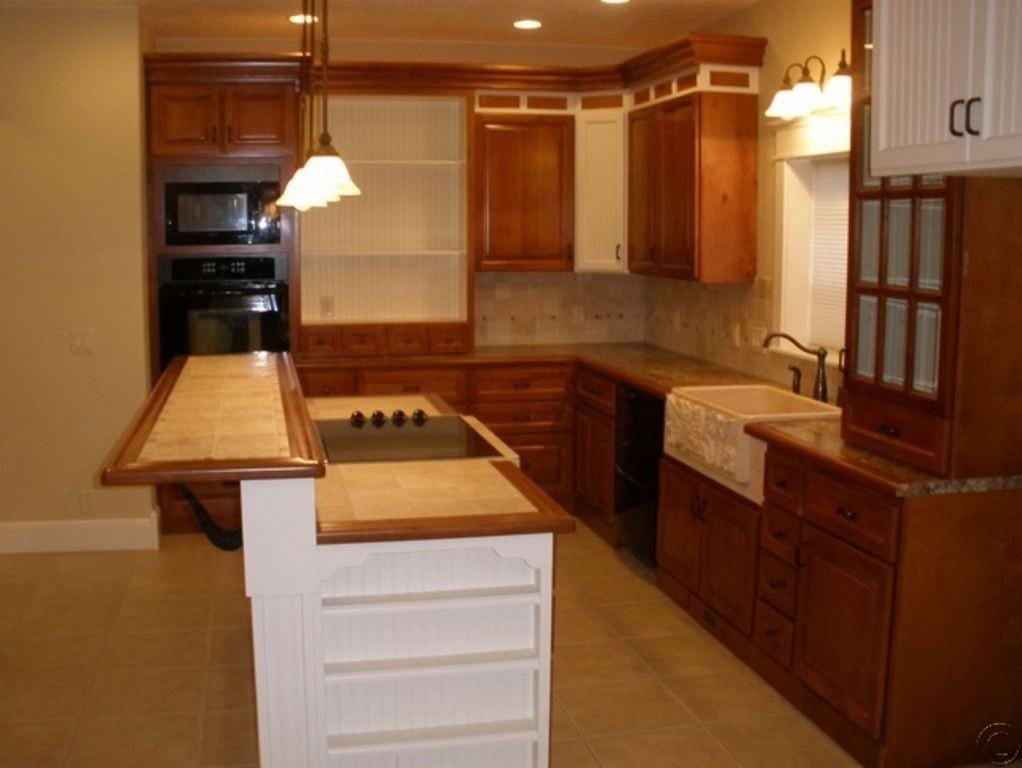 810 S 2nd St - Photo 3 of 35