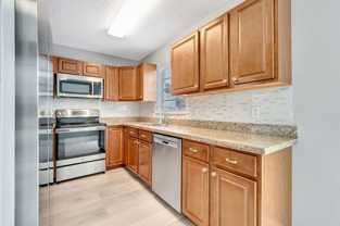 1016 W Lakewood Rd - Photo 1 of 1