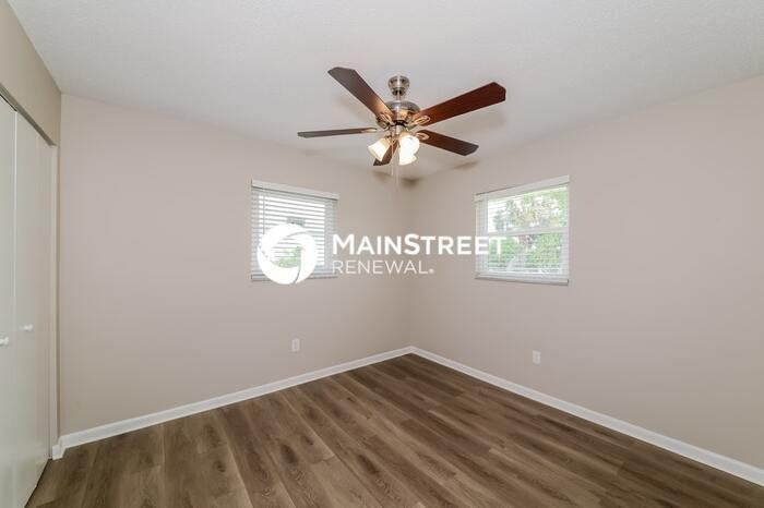 850 Silver Springs Ter Nw - Photo 3 of 16