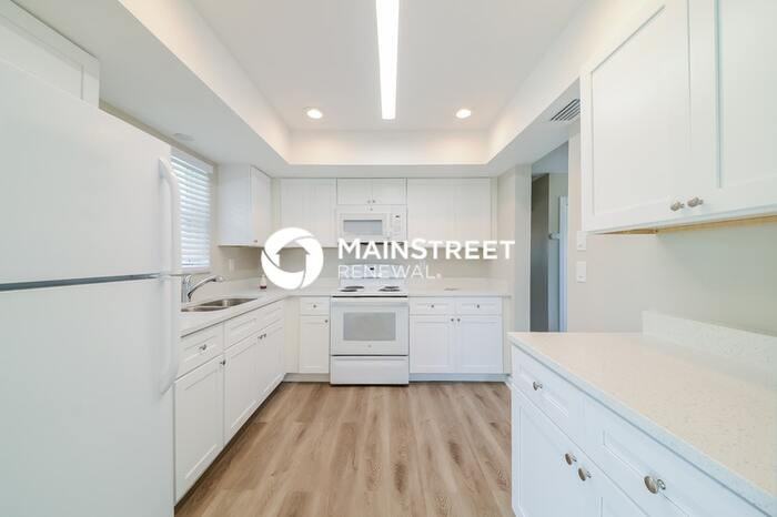 850 Silver Springs Ter Nw - Photo 6 of 16