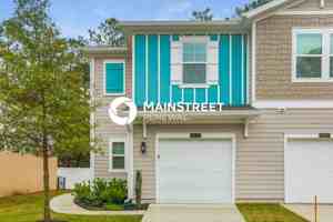 featured image of 7415 Palm Hills Dr