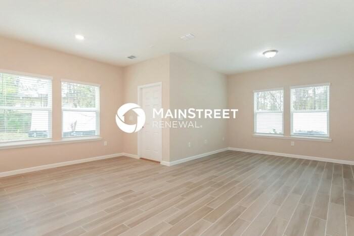 7415 Palm Hills Dr - Photo 2 of 15