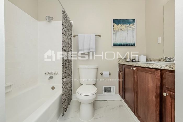 193 Creekwood Ln - Photo 7 of 18