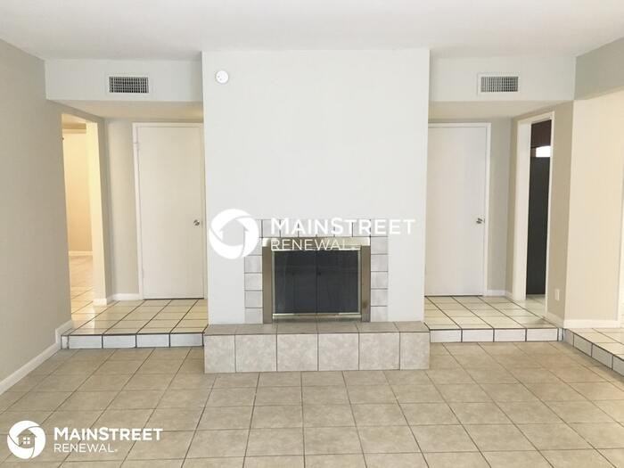 15917 N Forecastle Ave - Photo 2 of 14