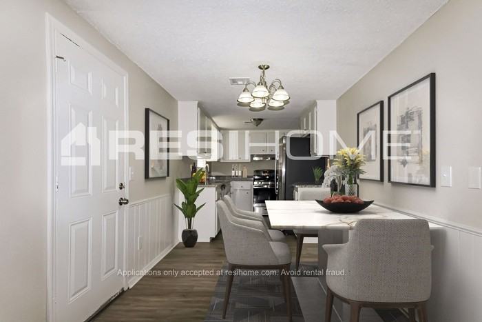 3100 Sw 83rd St - Photo 4 of 15