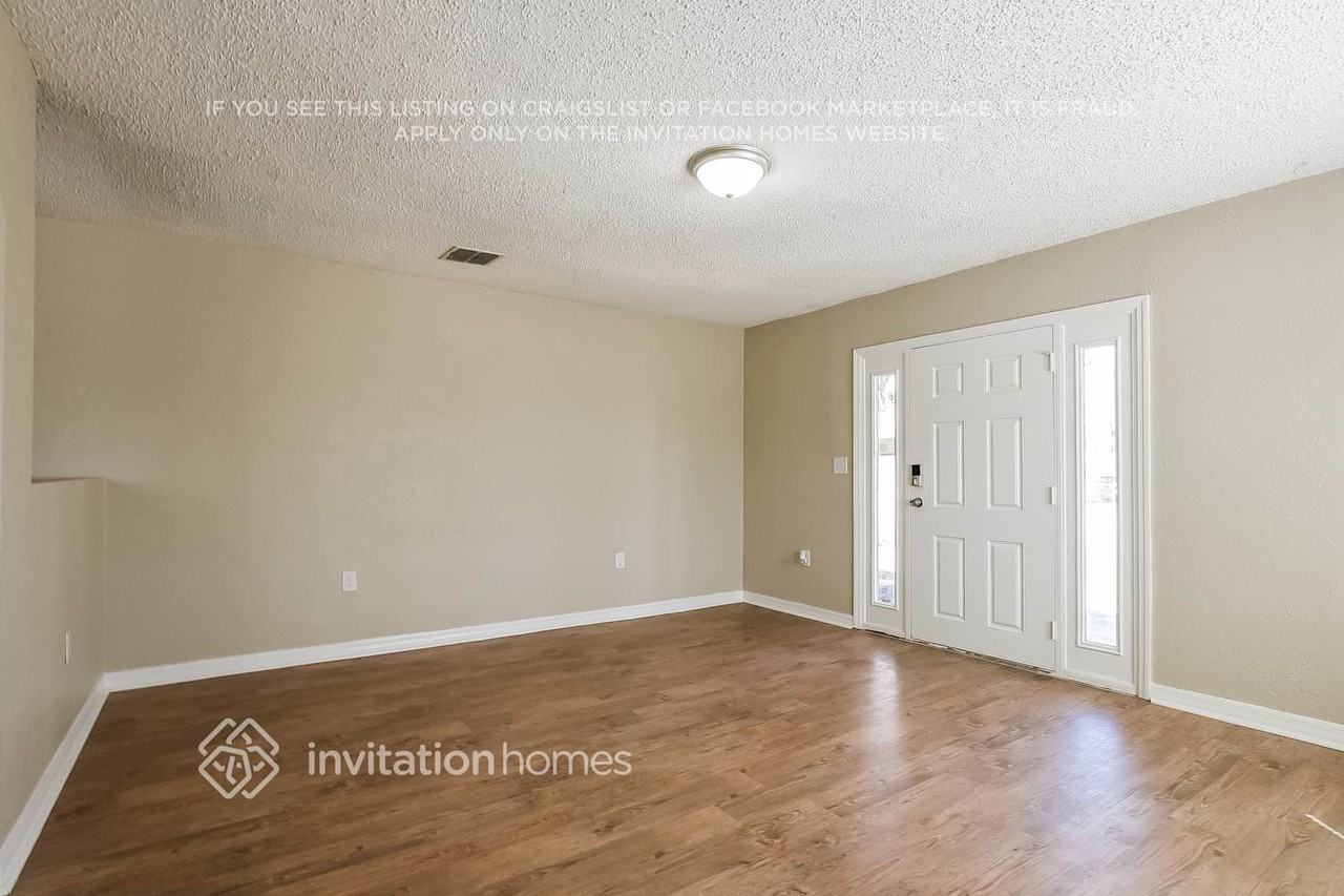 1333 Pleasantview Dr - Photo 3 of 17