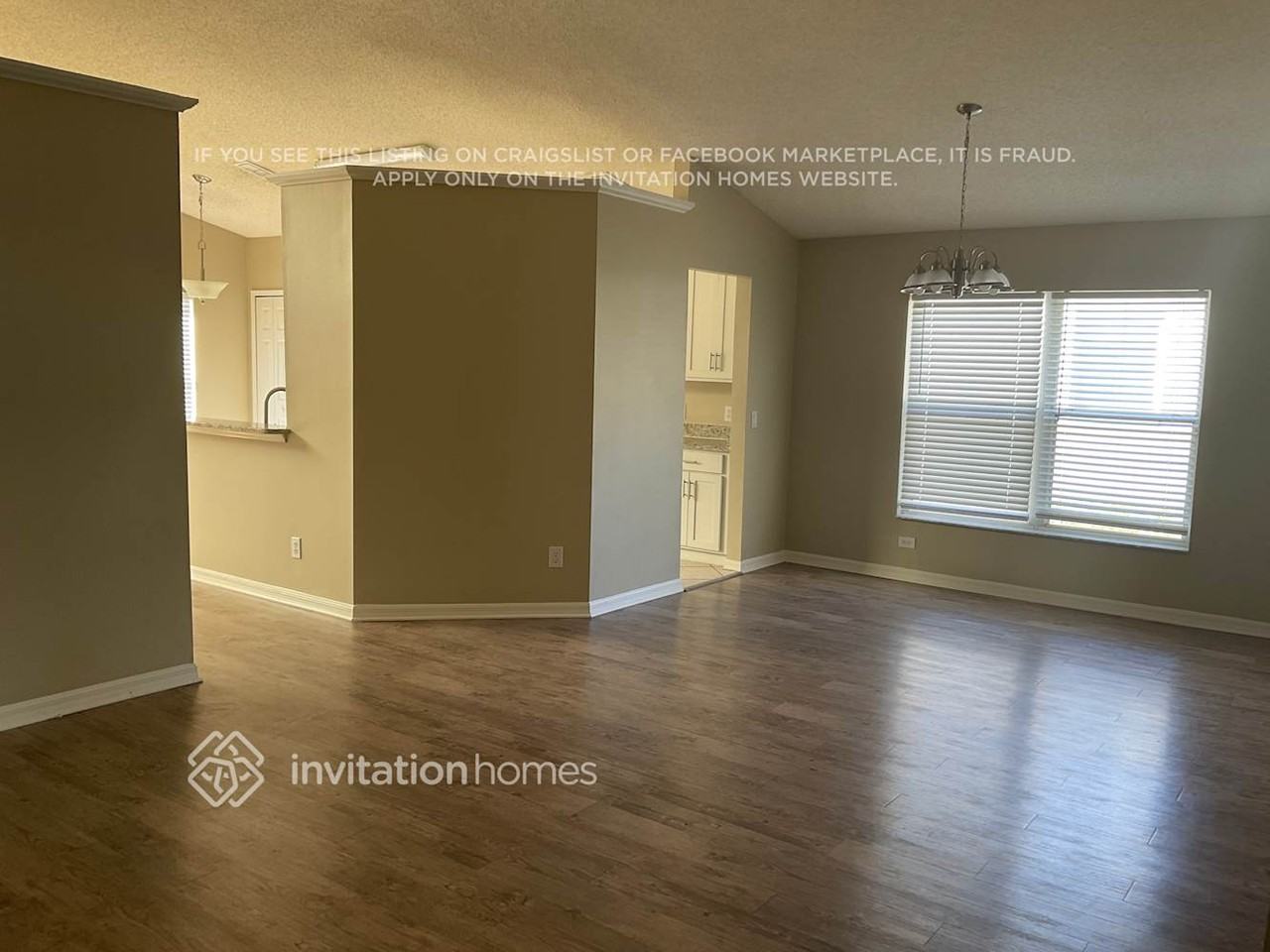 13318 Meadowlark Ln - Photo 3 of 13