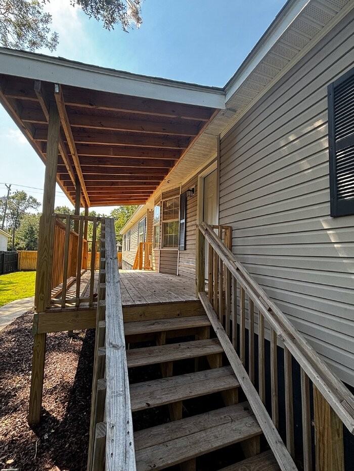 1030 Greenhill Rd - Photo 5 of 50