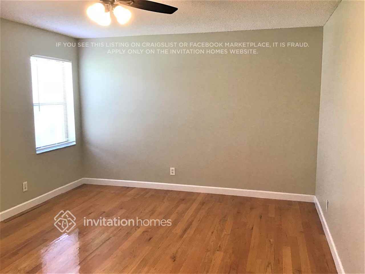 3407 Nw 112th Ter - Photo 6 of 10