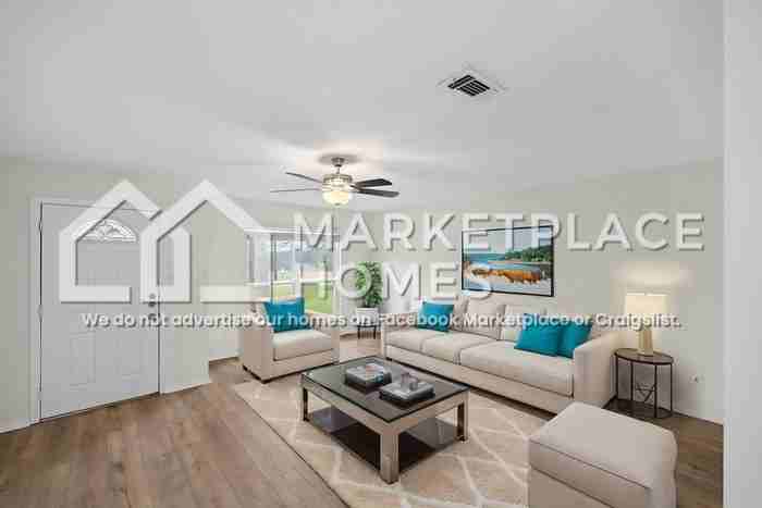 2105 E Riviera Dr - Photo 4 of 23