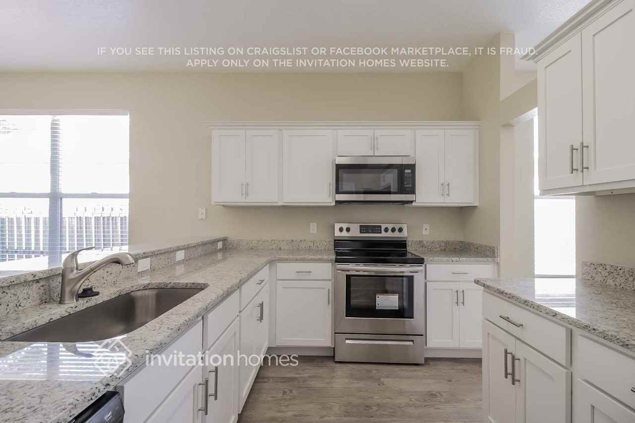 848 Cherry Valley Way - Photo 7 of 21