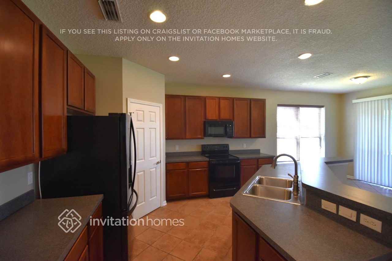 3333 Victoria Lakes Dr N - Photo 6 of 16