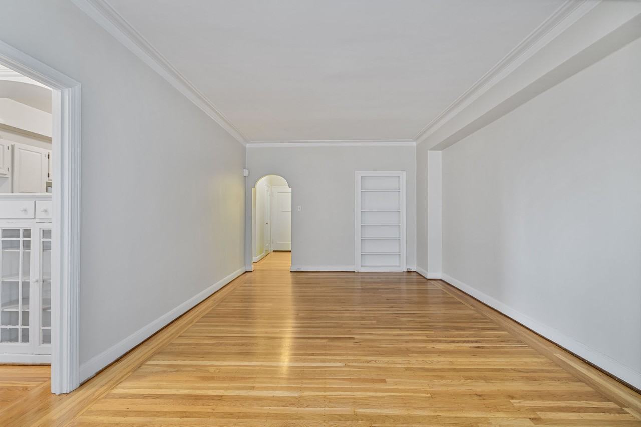 1320-1380 Lombard - Photo 6 of 17