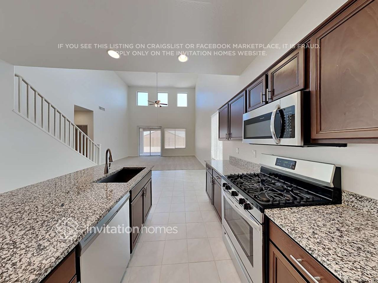 20113 W Jackson St - Photo 7 of 16