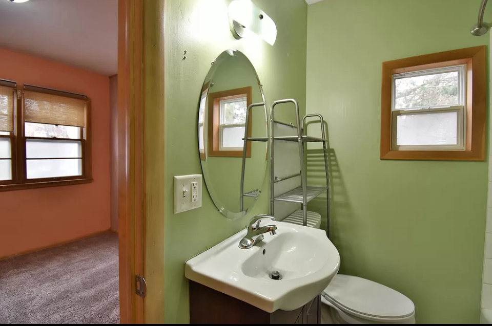 766 Minnehaha Ave W Lowr A - Photo 4 of 16