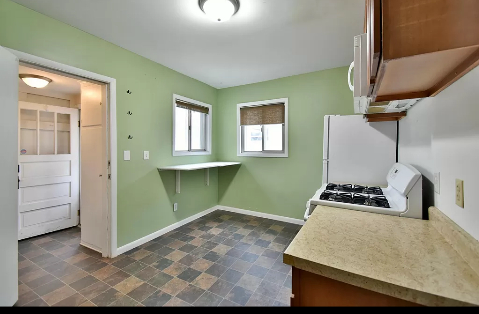 766 Minnehaha Ave W Lowr A - Photo 5 of 16