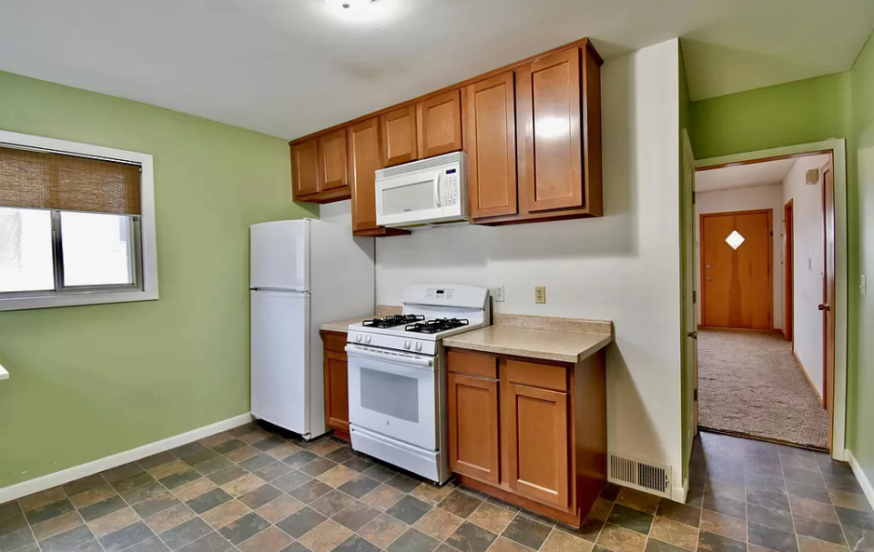 766 Minnehaha Ave W Lowr A - Photo 6 of 16