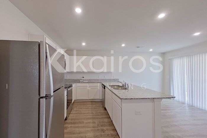 2537 Provence Dr Se - Photo 7 of 27