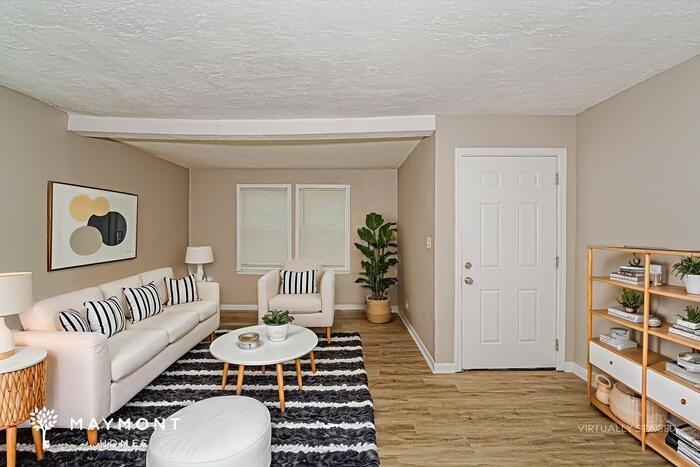 529 Athens Ct - Photo 5 of 15