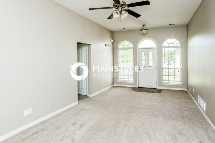 3923 Rasco Hills Dr - Photo 4 of 17