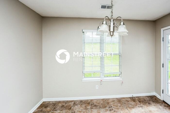 3923 Rasco Hills Dr - Photo 6 of 17