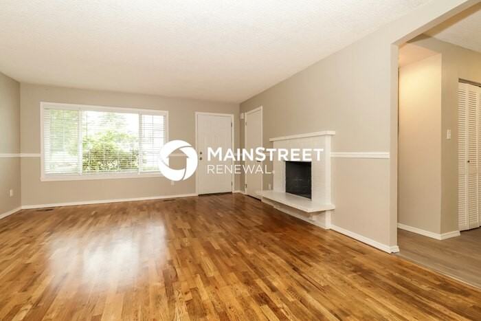 4202 79th Ave W - Photo 2 of 15