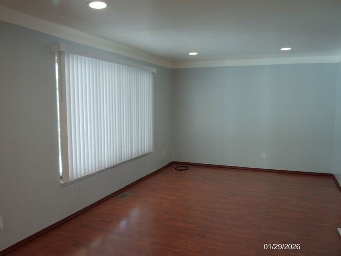 34672 Richard O Dr - Photo 4 of 18