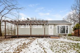 9898 Crestwood Dr - Photo 1 of 1