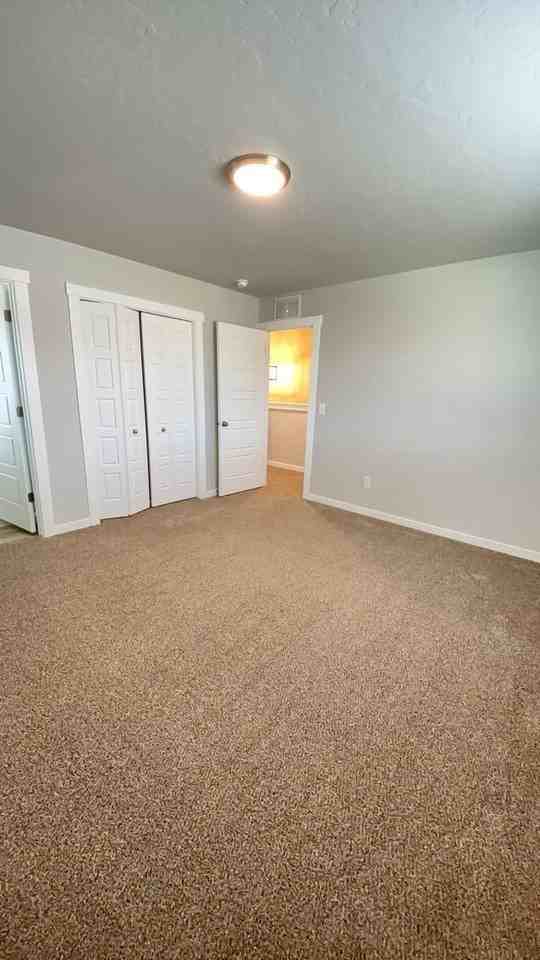 6164 N Hampstead Ave - Photo 7 of 14