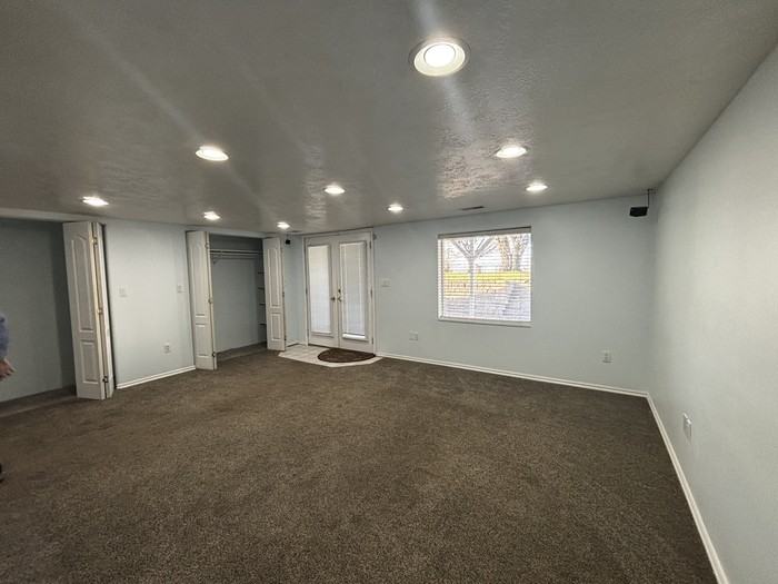 157 N 400 W - Photo 3 of 15