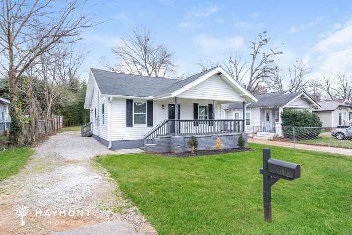 318 Bailey St - Photo 2 of 3