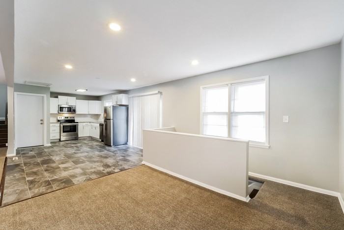 608 Sw Merritt St - Photo 6 of 12