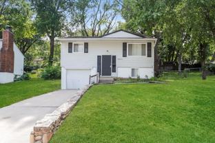 18613 E Shoshone Dr - Photo 1 of 1