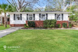 911 Airport Blvd - Photo 1 of 1