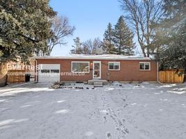 featured image of 6822 Moore St