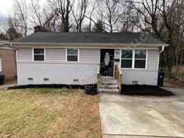 featured image of 1624 Eastway Dr