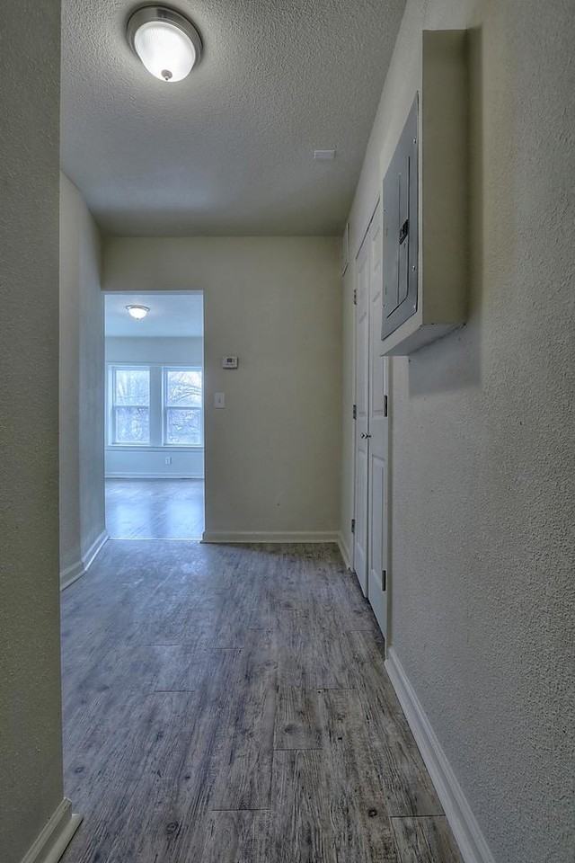 2912 Lockridge Avenue, - Photo 5 of 10