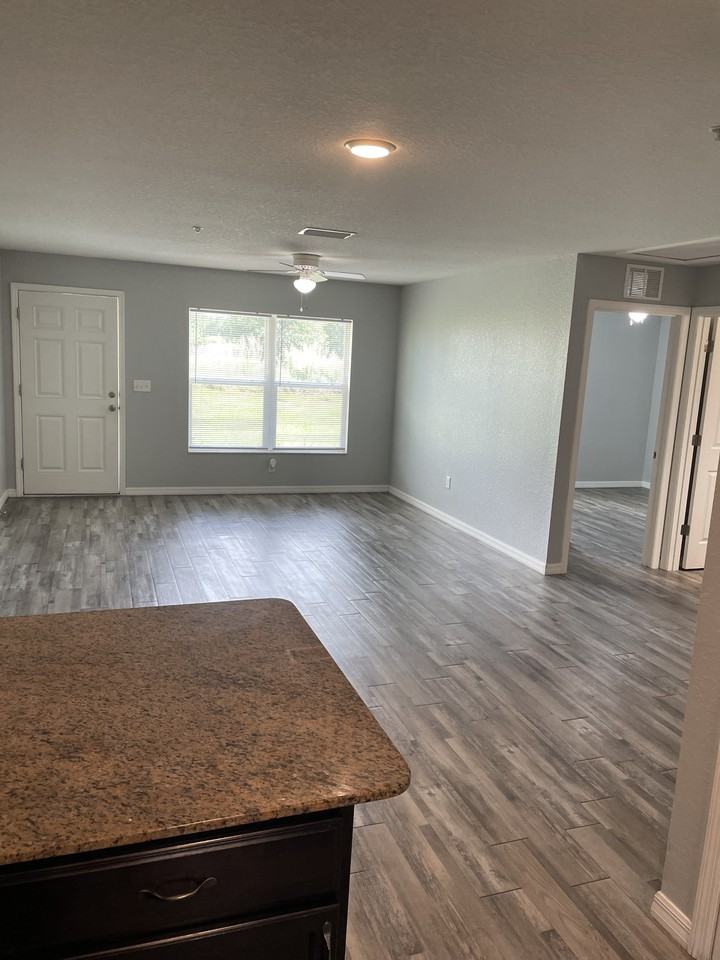 33 Laurel Pass #2 - Photo 3 of 20