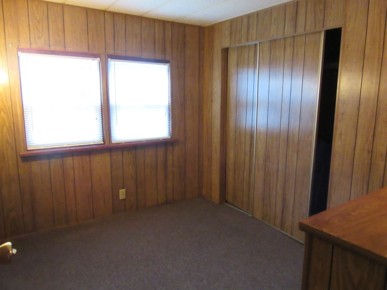 12 Circle Dr #12 - Photo 5 of 12