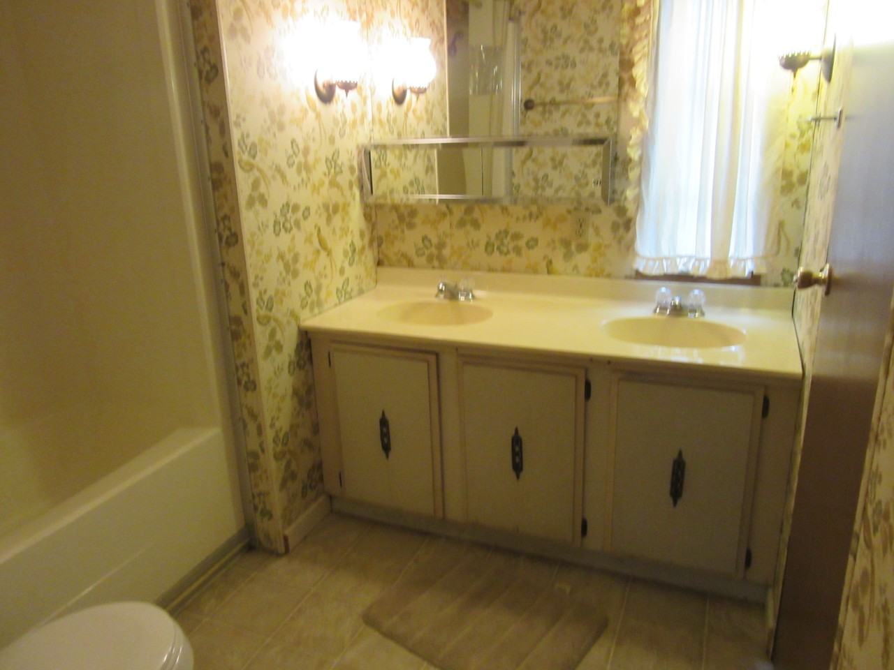 12 Circle Dr #12 - Photo 6 of 12