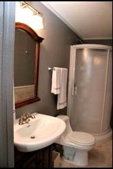 18 6th St - Photo 2 of 6