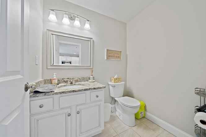 1 Paradise Ln #C1 - Photo 5 of 14