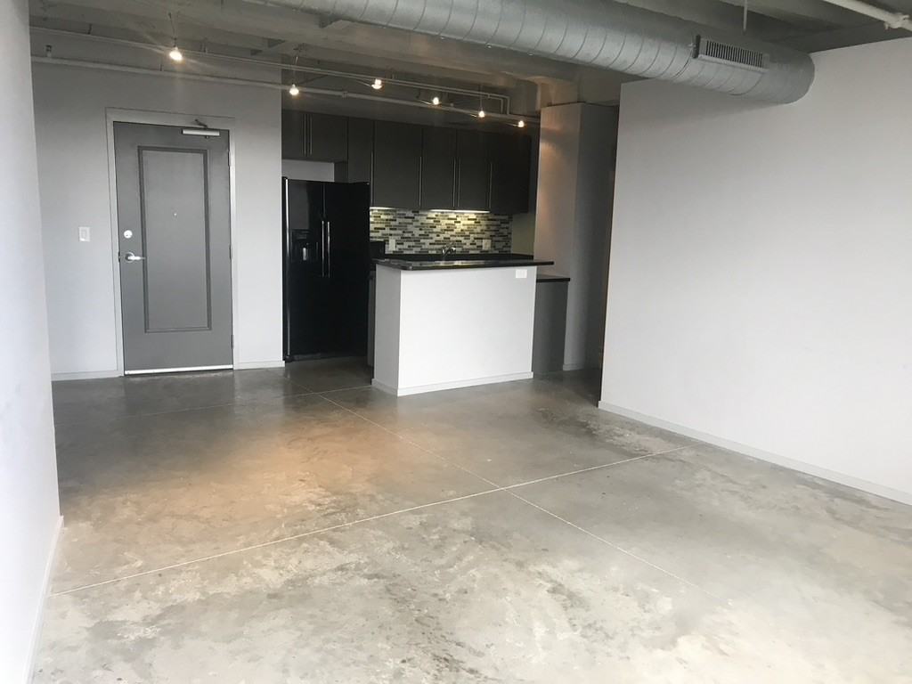 1720 Chouteau Ave #404 - Photo 2 of 16