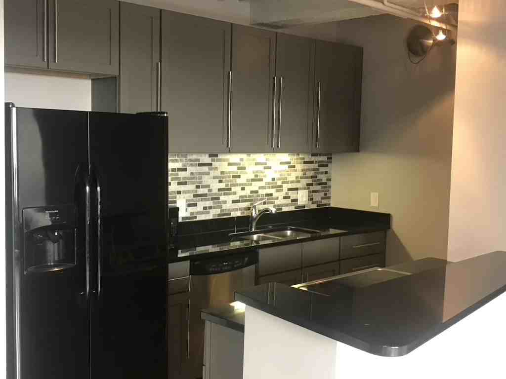 1720 Chouteau Ave #404 - Photo 4 of 16