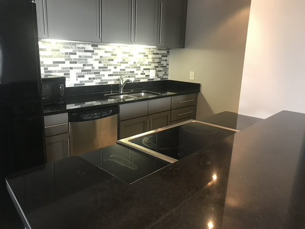 1720 Chouteau Ave #404 - Photo 5 of 16