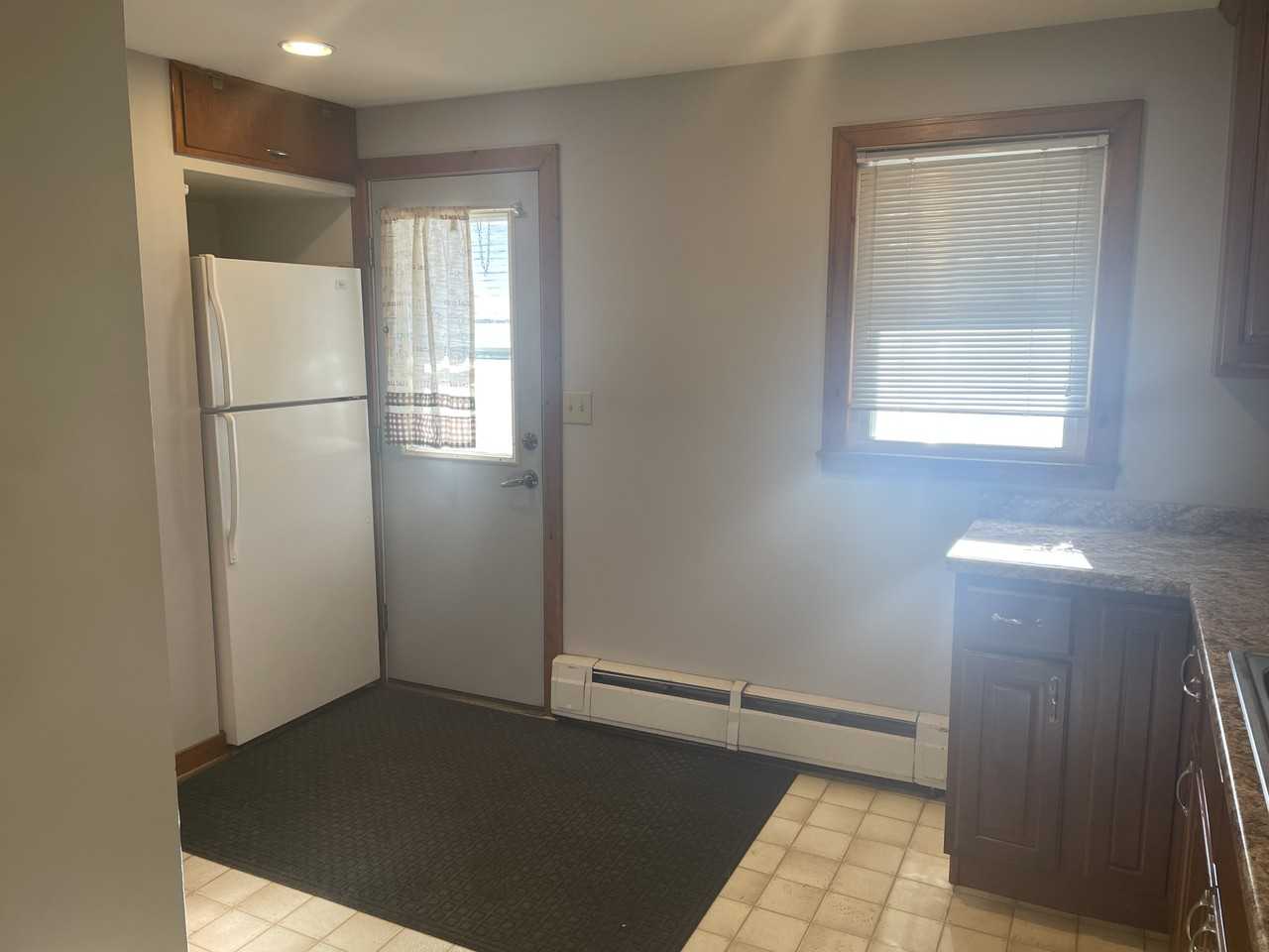 207 Frank Ave Nw #NA - Photo 3 of 17