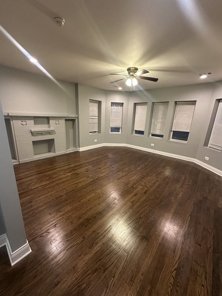 8053 S Champlain Ave #1 - Photo 2 of 8