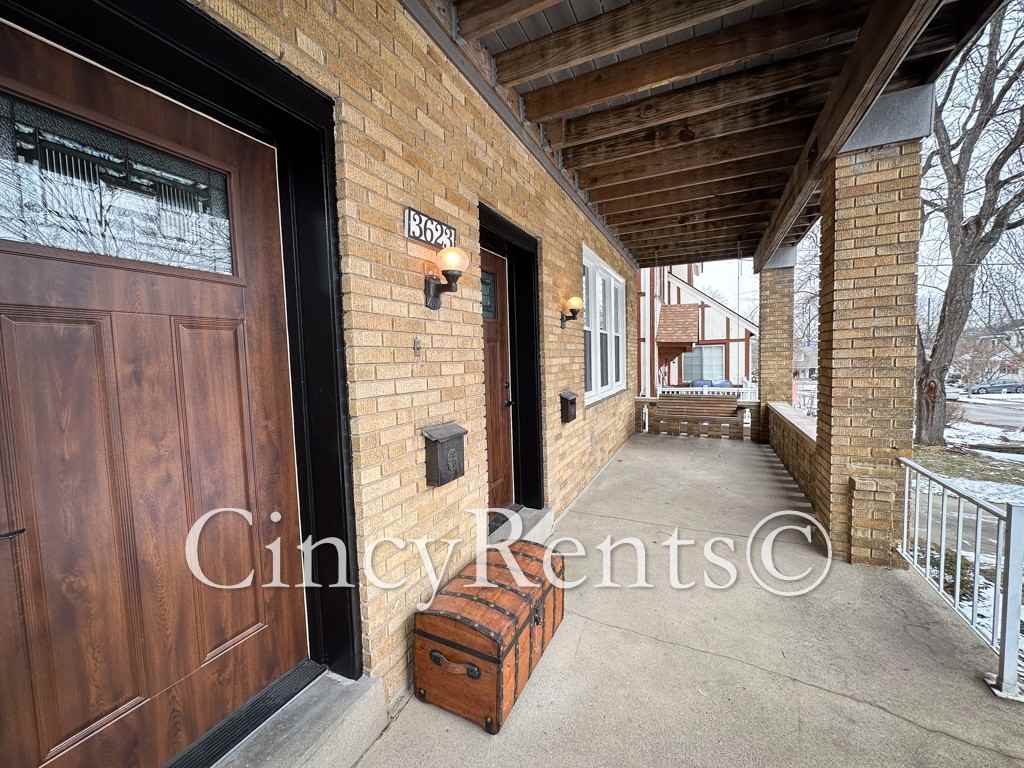 3623 Amberson Ave #1 - Photo 3 of 32