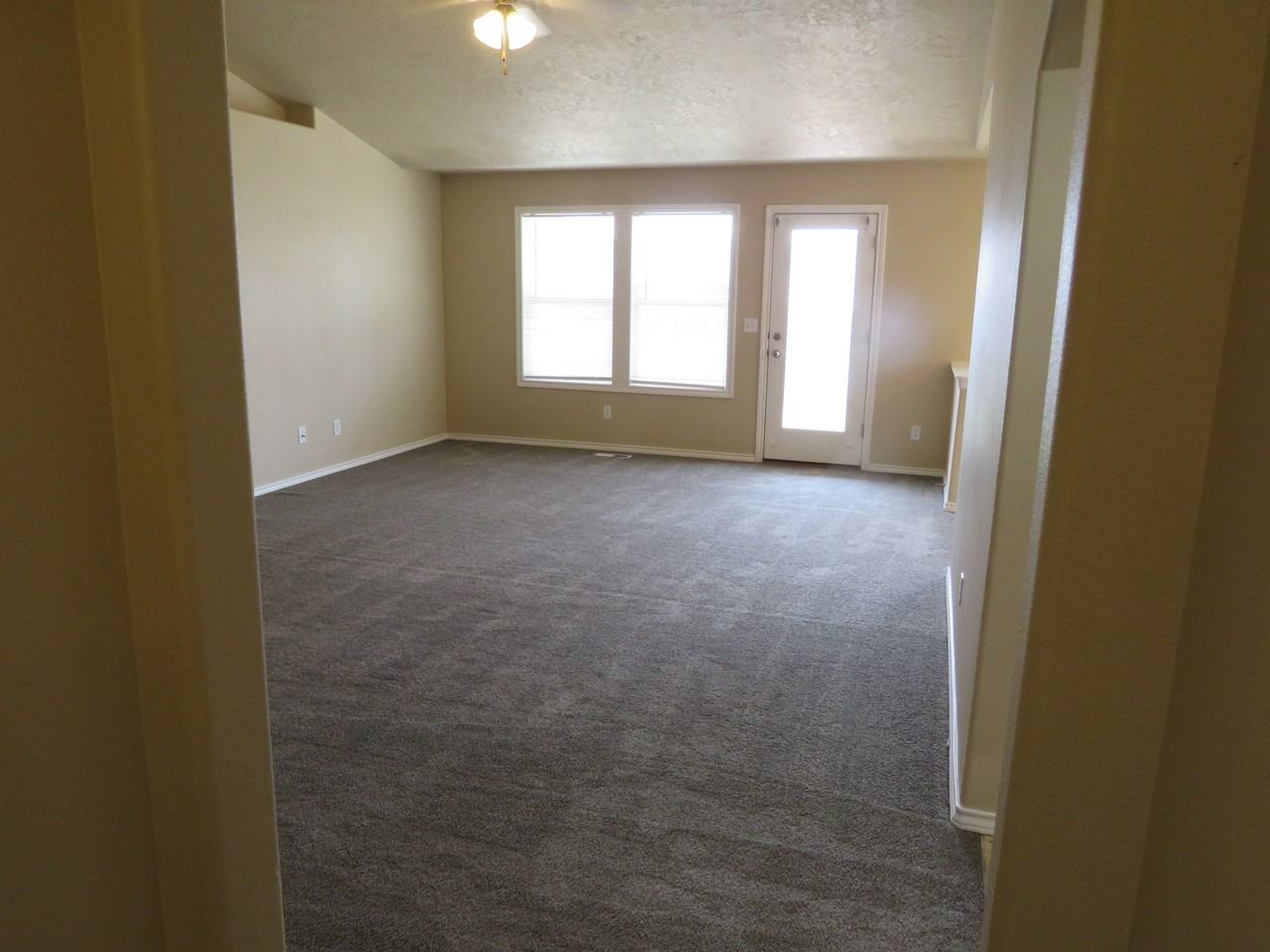 627 Prince Ave #NA - Photo 3 of 18