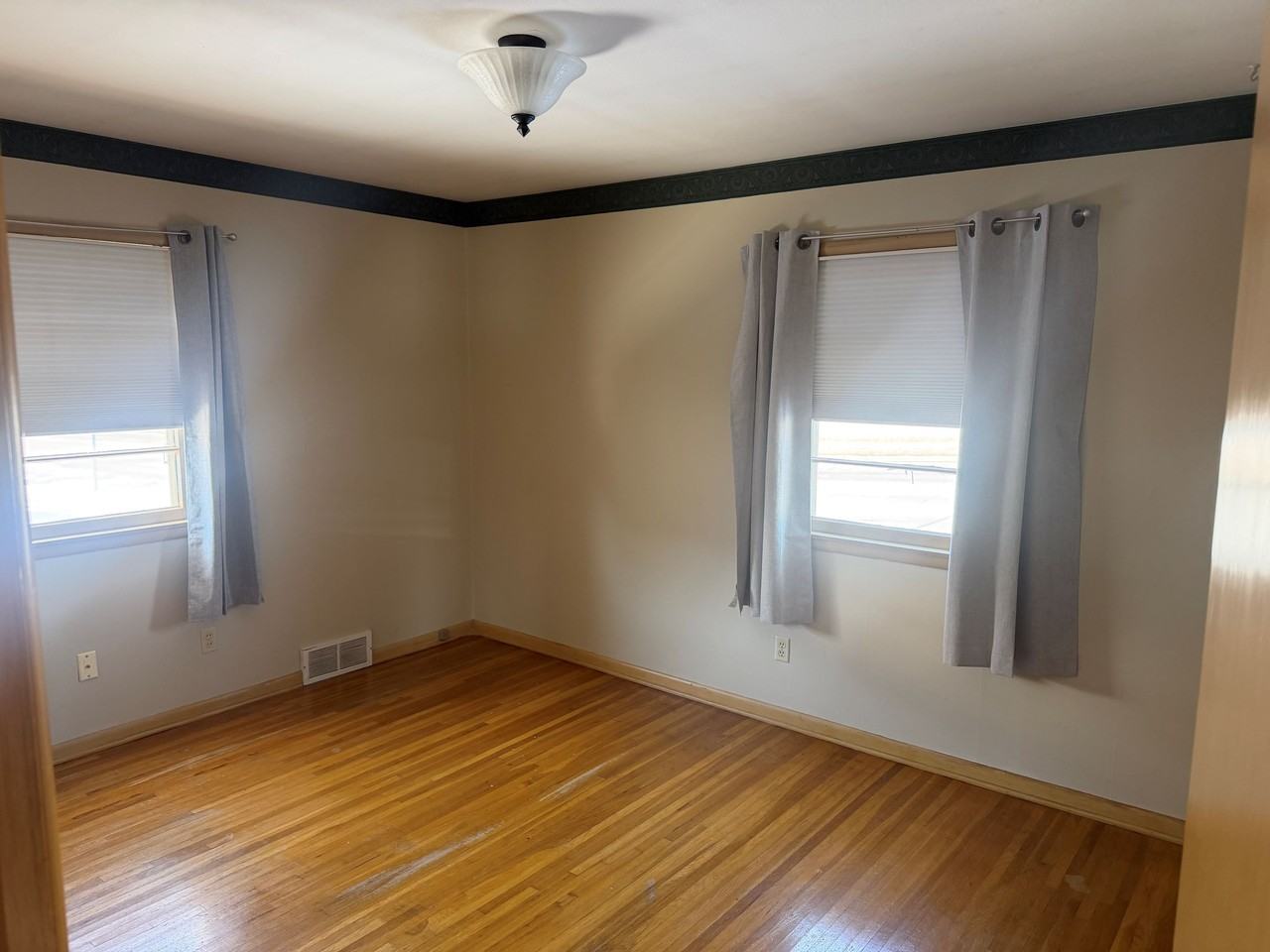 901 S Clifton Ave #NA - Photo 5 of 6